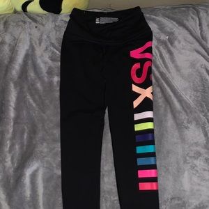 Victoria’s Secret sports leggings